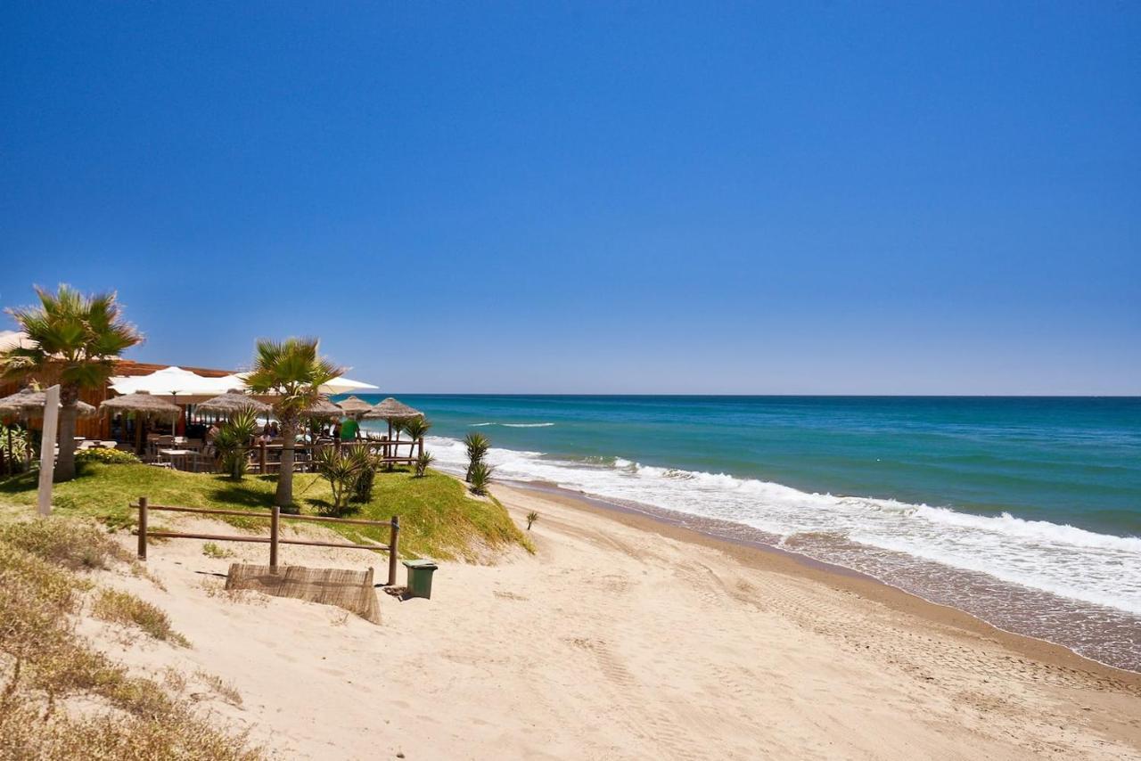 Oleholidays 806 Romana Playa Primera Linea De Playa Марбелья Екстер'єр фото