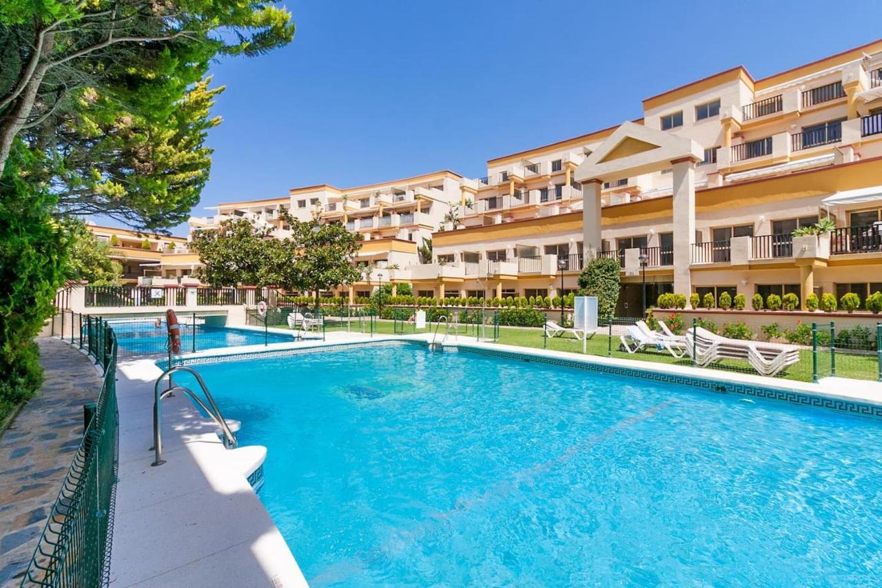 Oleholidays 806 Romana Playa Primera Linea De Playa Марбелья Екстер'єр фото
